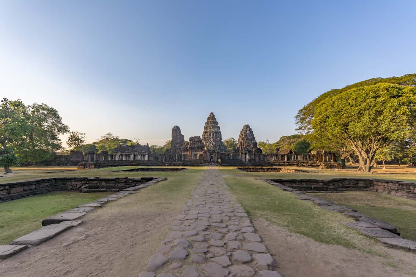 Phrasat Pimai mit 4 Wasserbecken - geschichte Thailands Teil 2