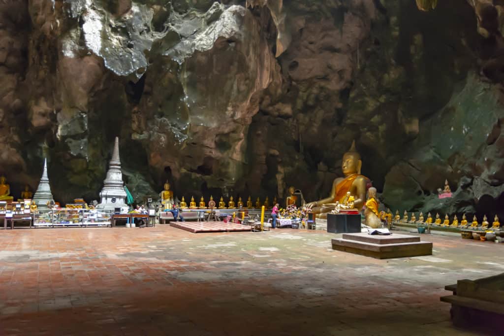 Einblick in die Khao Luang Höhle in Phetchaburi