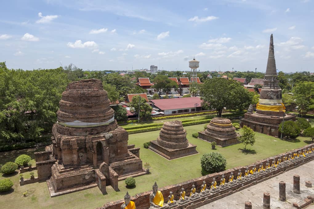 Aussicht über Tempel vom alten Ayutthaya