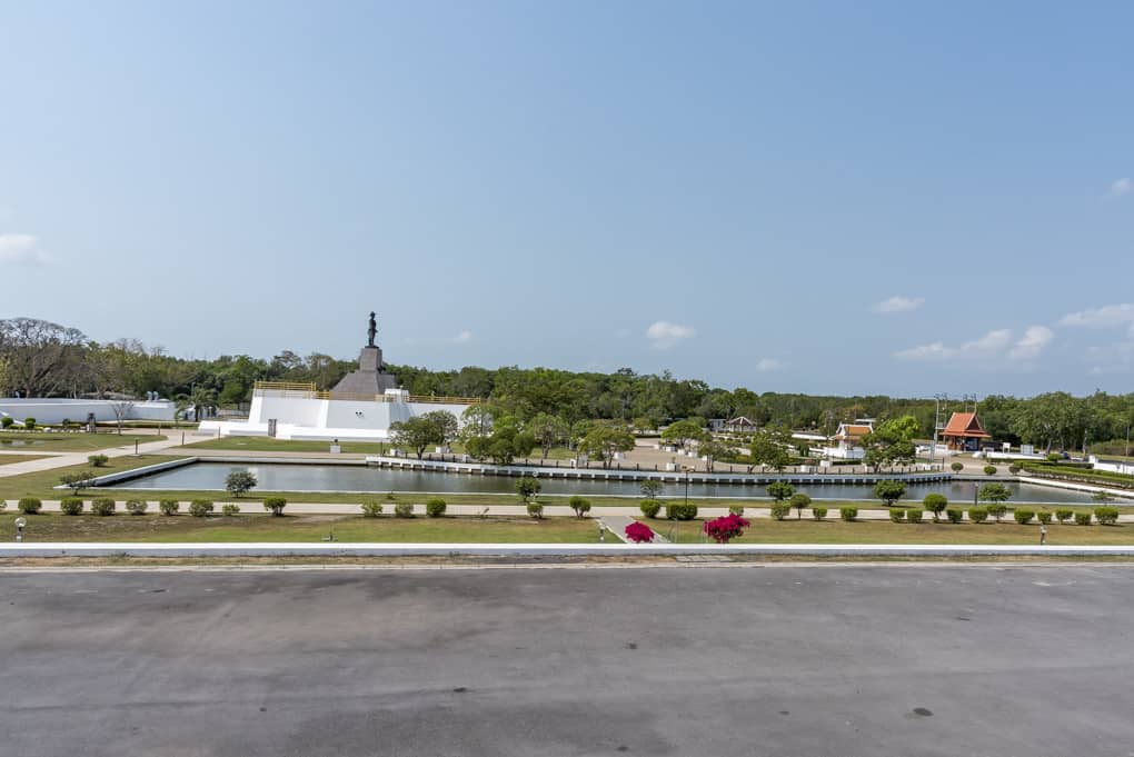 Ansicht des Fort von der HTMS Mae Song aus