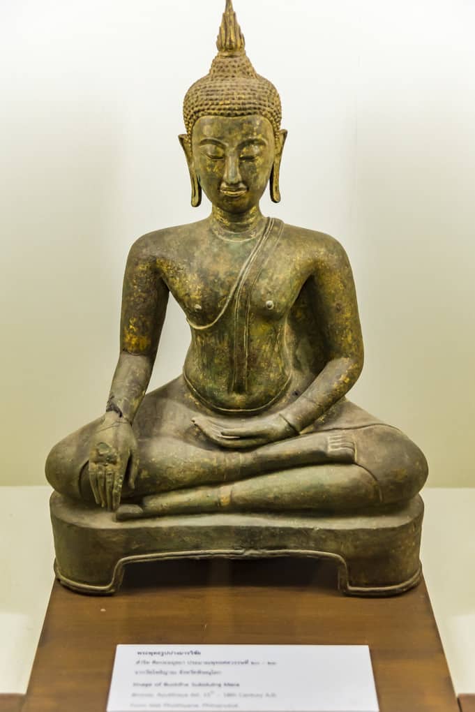 Buddha unterwirft sich Mara