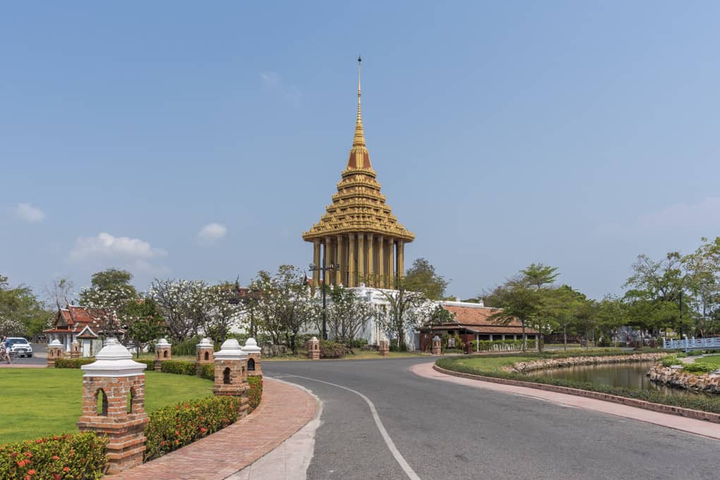 Wat Phra Phutthabat Ratchaworamahaviharn