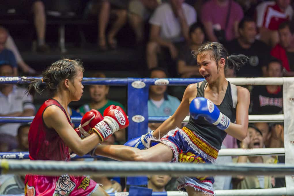 Sportaufnahmen beim Thai-Boxen mit einem 200 mm Tele-Objektiv