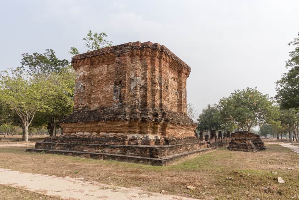 Wat Tuek - Süd- und Westseite