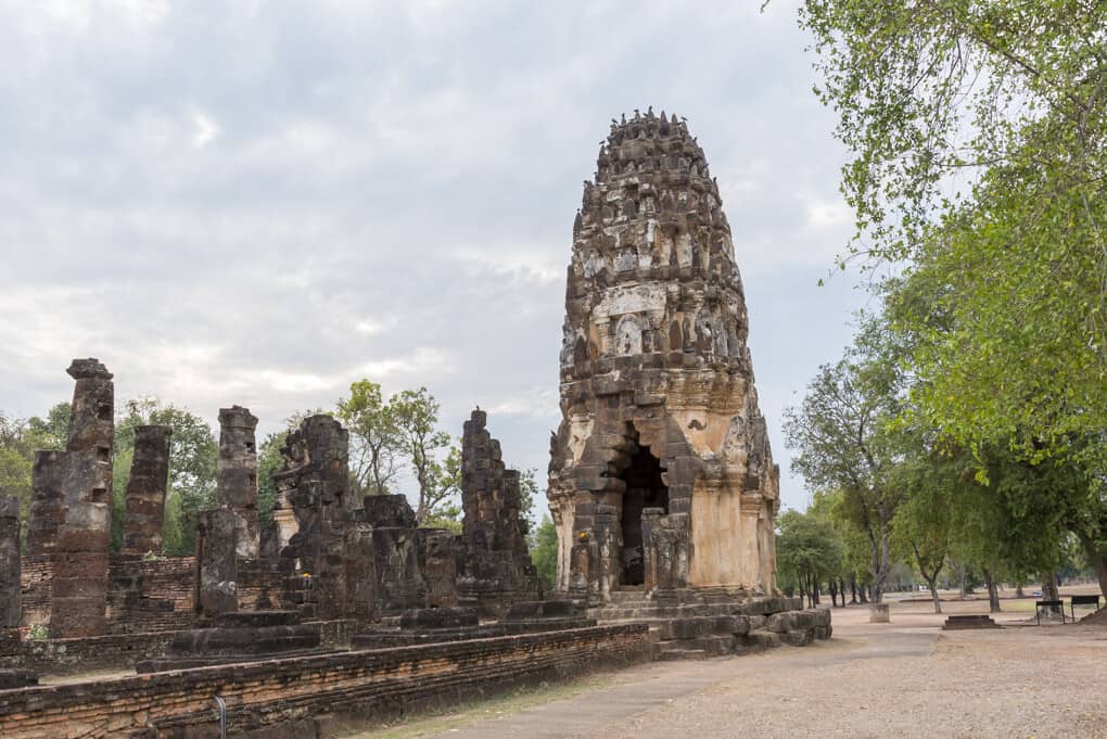 Noerdlicher Khmer Prang Im Wat Phra Phai Luang - Historischer Park Sukhothai - Thailand