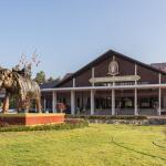 Elephant Conservation Center - Lampang
