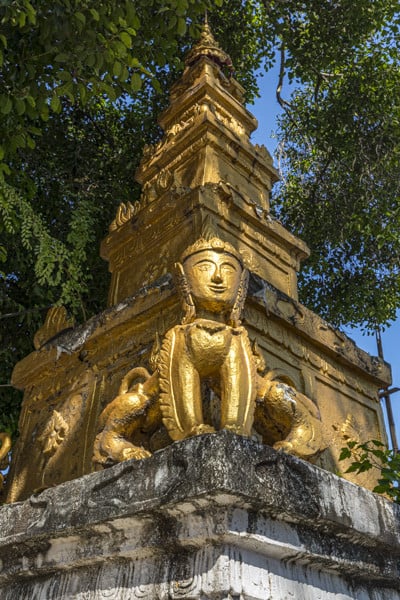 Verziehrung an einem Stupa